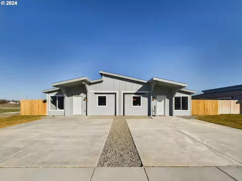 1042 NEmerald Dr, Hermiston, OR 97838