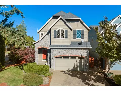 2593 Sunset Ave, West Linn, OR 97068