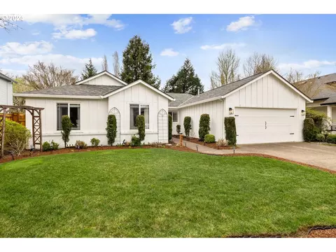 5372 NW Wahkeena Ln, Portland, OR 97229