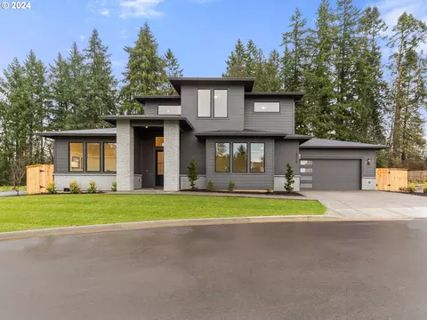 15015 NW 11th Pl, Vancouver, WA 98685