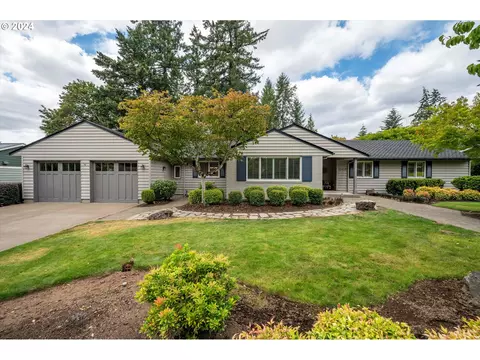 10415 SW Melnore St, Portland, OR 97225