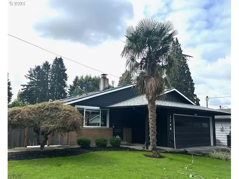 3744 SE Steele St, Portland, OR 97202