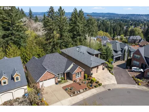 13055 SW Saint James Ln SW, Portland, OR 97224