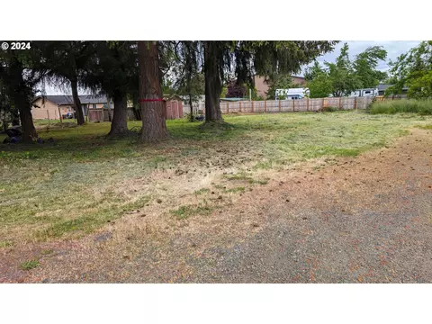 644 Mary Neal Ln, Creswell, OR 97426