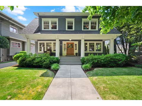435 NE Floral Pl, Portland, OR 97232