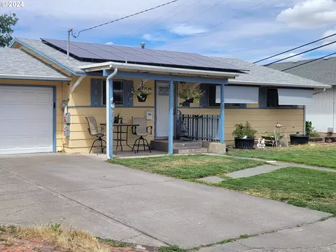 2429 SW Ladow Ave, Pendleton, OR 97801 photo 1