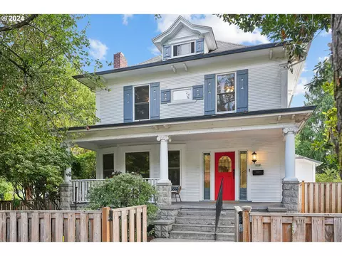 408 SE 28th Ave, Portland, OR 97214