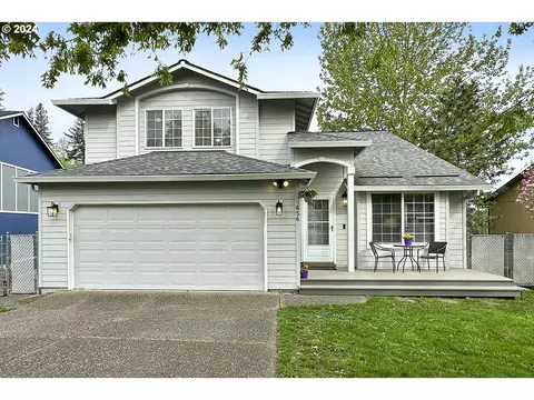 656 SE Beaver Creek Ln, Troutdale, OR 97060