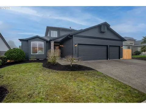 11493 Shelby Rose Dr, Oregon City, OR 97045