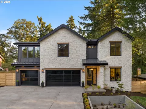 4200 Old Gate Rd, Lake Oswego, OR 97034
