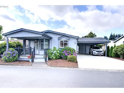 5701 NE St Johns Rd #40, Vancouver, WA 98661