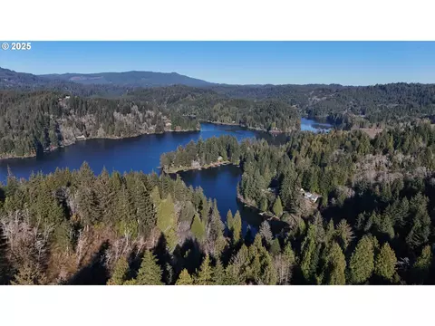 View/Area - 5938 View Loop, Florence, OR 97439 photo 4 of 8