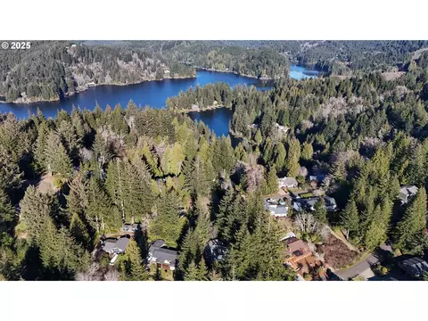 View/Area - 5938 View Loop, Florence, OR 97439 photo 6 of 8