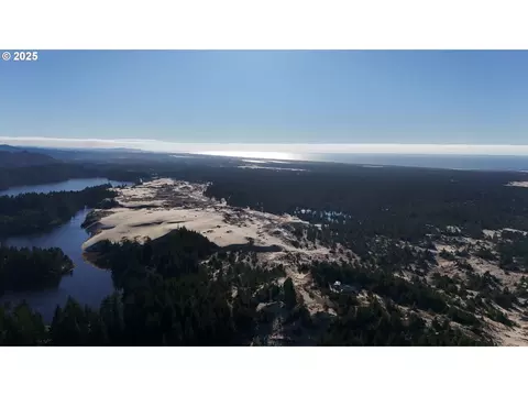 View/Area - 5938 View Loop, Florence, OR 97439 photo 8 of 8