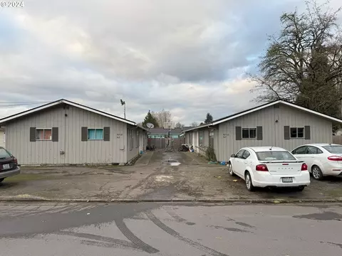 303 Donation St, Kelso, WA 98626