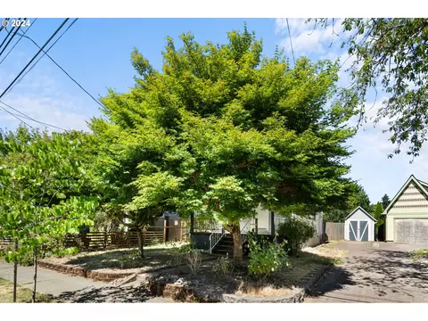 9133 N Central St, Portland, OR 97203