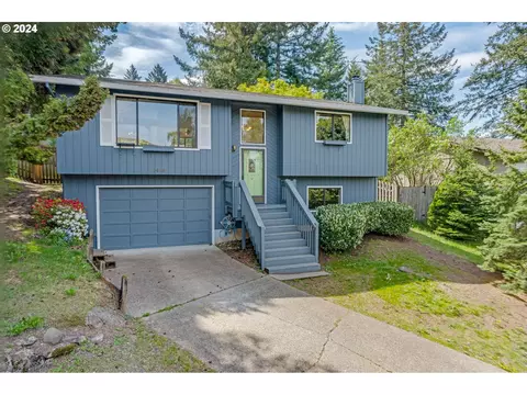 1418 SW 23rd Ct, Gresham, OR 97080