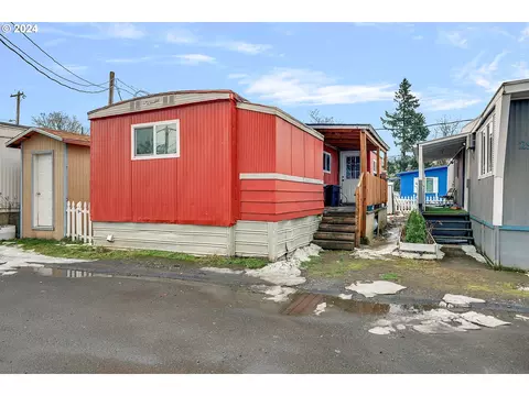 12726 SE Division St #28, Portland, OR 97236