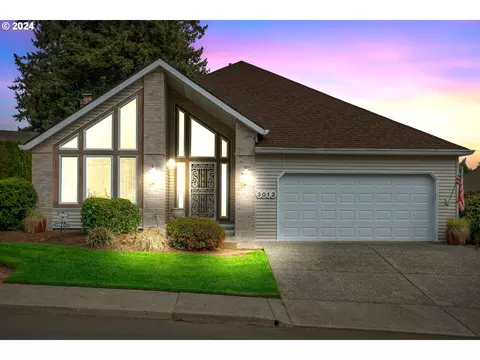 3013 SE Baypoint Dr, Vancouver, WA 98683