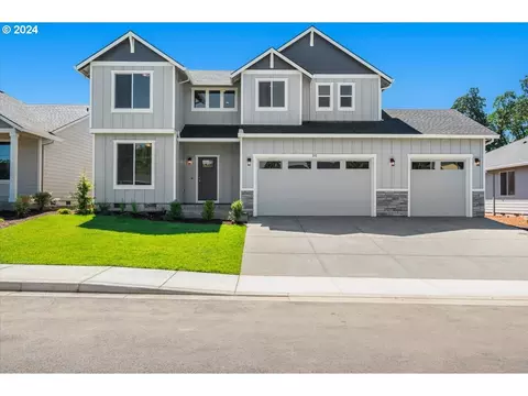 515 E Third St, Yamhill, OR 97148