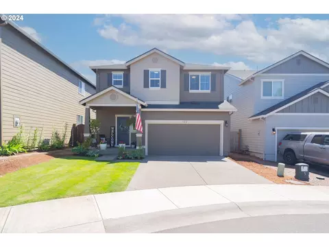 122 N 34th Ct, Ridgefield, WA 98642