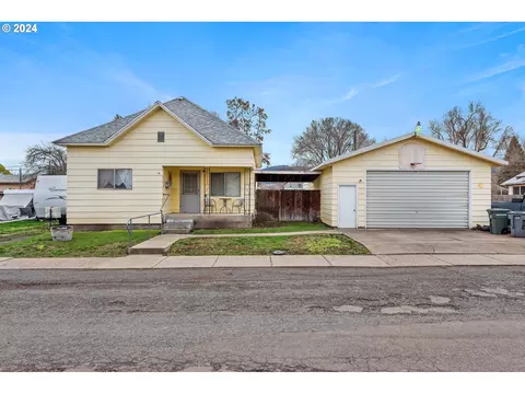 1608 Y Ave, La Grande, OR 97850