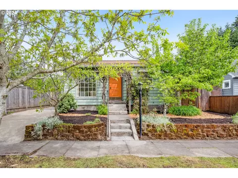 2620 SE 61st Ave, Portland, OR 97206