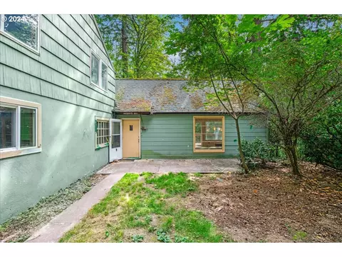 7200 NW Thompson Rd, Portland, OR 97229