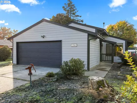 1546 Aztec Dr, Woodburn, OR 97071