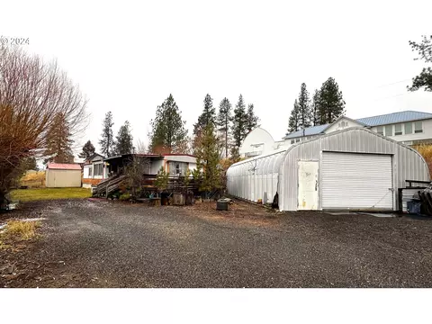 205 N Camas St, Ukiah, OR 97880