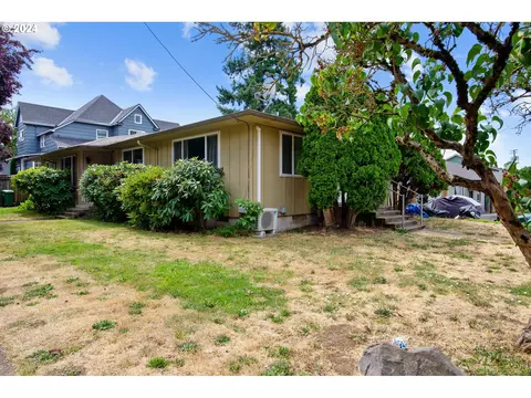 2412 Lincoln Ave, Vancouver, WA 98660