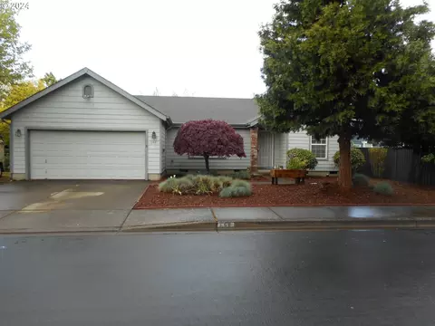 649 Nicholas Dr, Springfield, OR 97477
