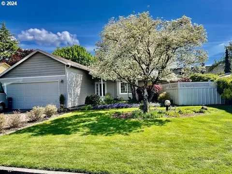 213 NW 132nd St, Vancouver, WA 98685