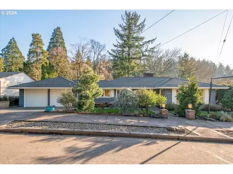 6560 SE Scott Dr, Portland, OR 97215