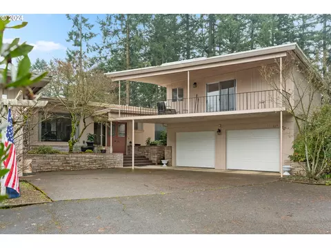 1360 Crowley Ave, Salem, OR 97302