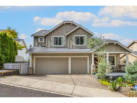 139 N High Tee Ct, Newberg, OR 97132