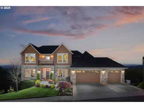 10529 SE Quailridge Dr, Happy Valley, OR 97086
