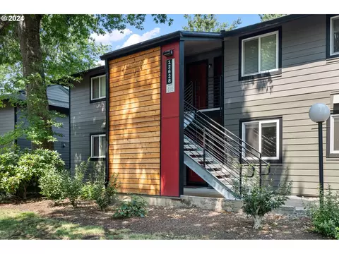 12628 NW Barnes Rd #4, Portland, OR 97229