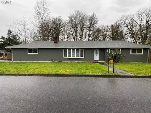 77 Sunset Pl, Saint Helens, OR 97051