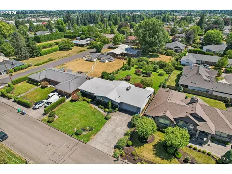 550 NW Wallula Ave, Gresham, OR 97030