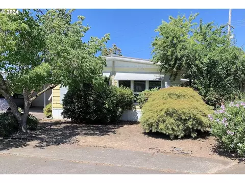 3530 E Game Farm Rd #19, Springfield, OR 97477