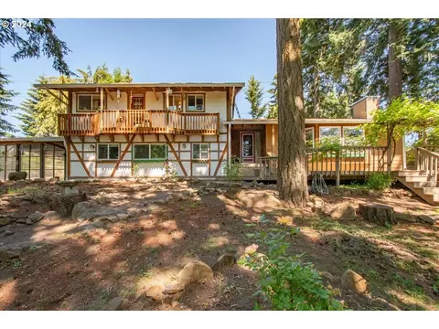 16200 Oaktree Ter, Oregon City, OR 97045