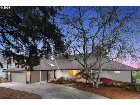 4110 SW Jerald Ct, Portland, OR 97221