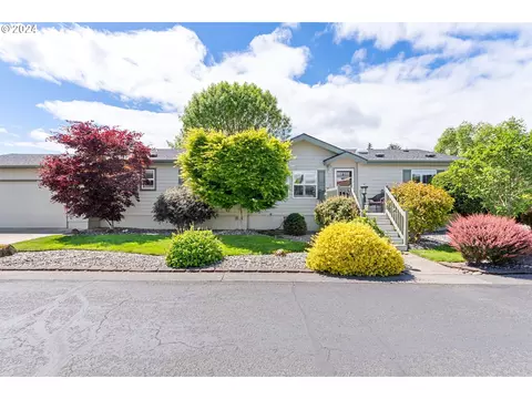 5101 NE 121st Ave #152, Vancouver, WA 98682