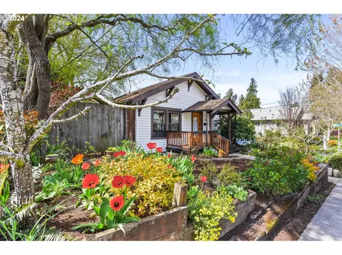 135 NE 57th Ave, Portland, OR 97213