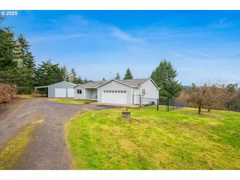 120 Hurn Rd, Woodland, WA 98674