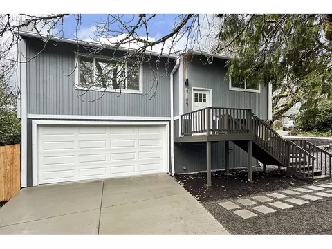 9109 SW Boones Ferry Rd, Portland, OR 97219