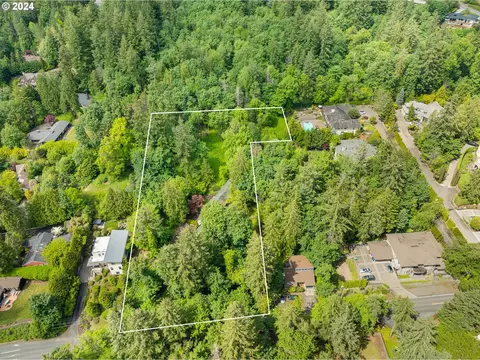 5925 SW Patton Rd, Portland, OR 97221
