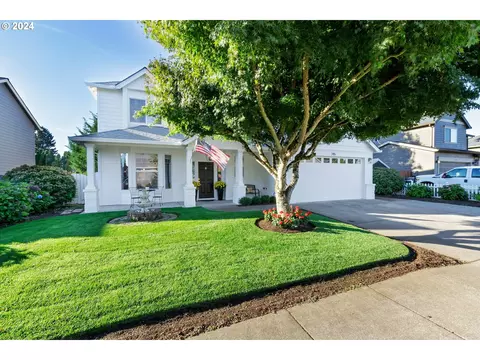 245 NW 13th Pl, Canby, OR 97013