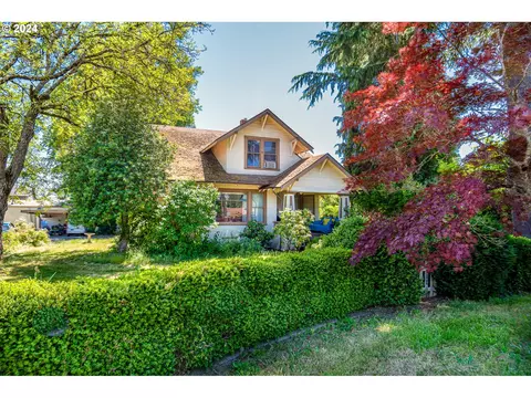 1100 N Park Ave, Eugene, OR 97404